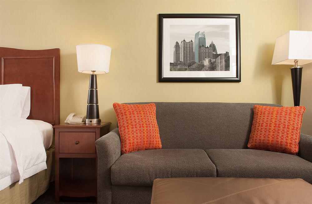 Hampton Inn Atlanta-North Druid Hills Zewnętrze zdjęcie