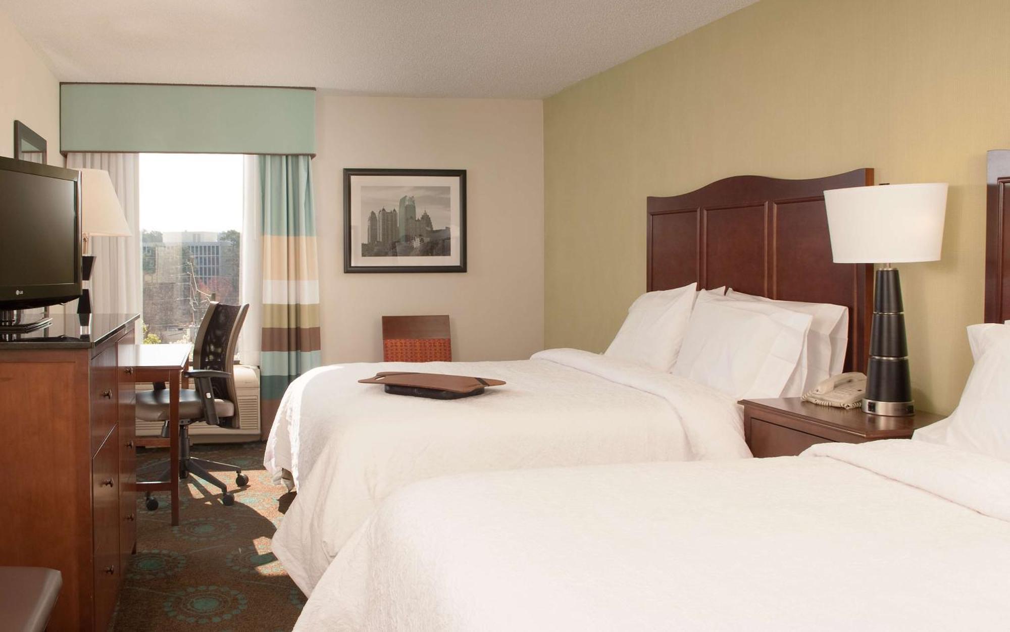 Hampton Inn Atlanta-North Druid Hills Zewnętrze zdjęcie